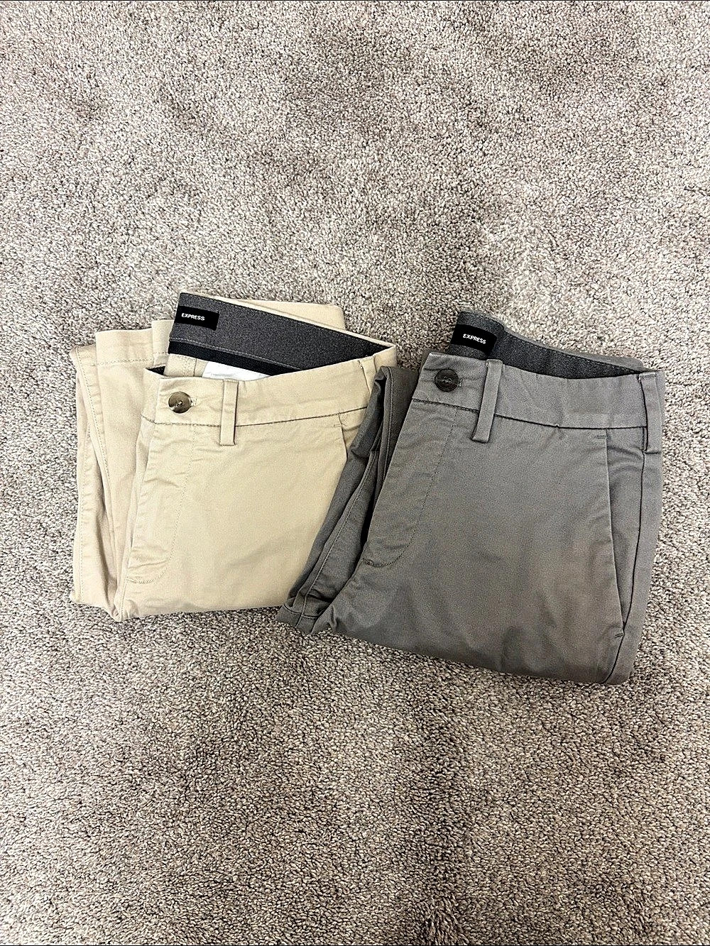 Bundle of 2 Express Slim Chino Pants Gray & light Khaki 28x30